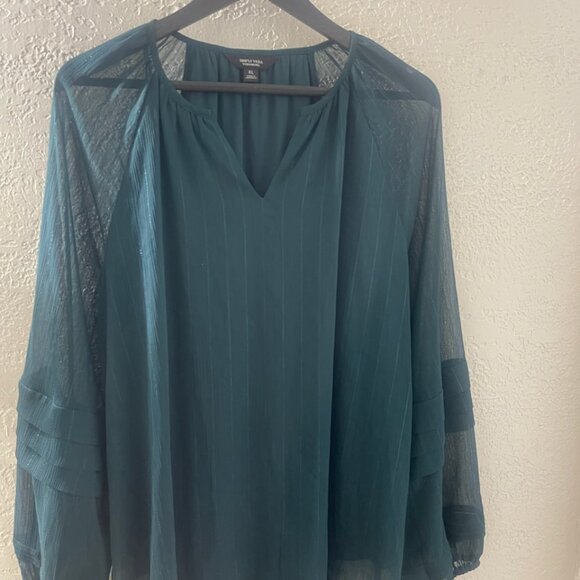 Simply Vera Wang Blouse‎ XL Green Split Neck Layered Long Sleeve Chiffon NWT - Picture 1 of 4